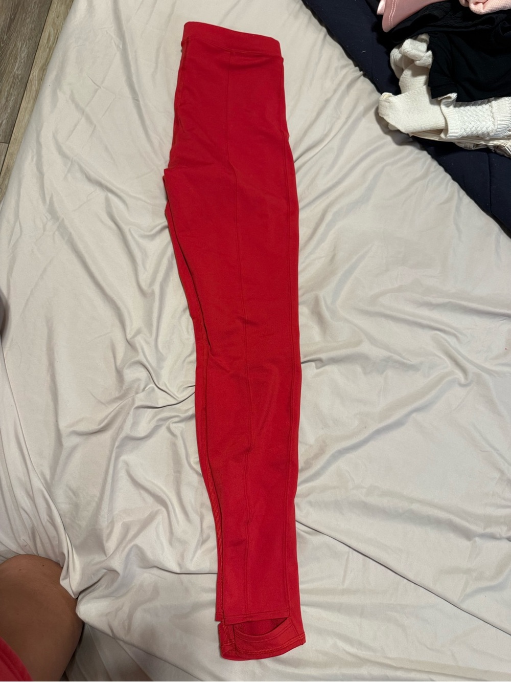 ALO Yoga Red High-Waist Leggings - Picture 4 of 6